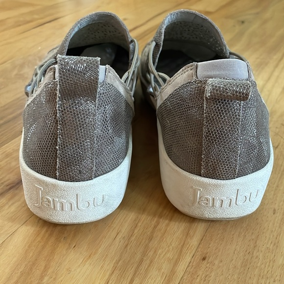 Jambu | Erin Slip-on Floral Perforated Sneakers with Side Cutouts - Picture 7 of 8